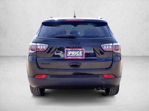 Used 2019 Jeep Compass Sport AWD/4WD image 3