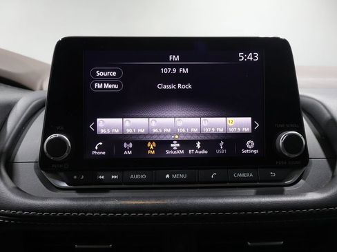 Used 2023 Nissan Rogue SV AWD/4WD image 29