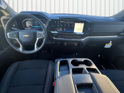 New 2026 Chevrolet Silverado 1500 LT image 2