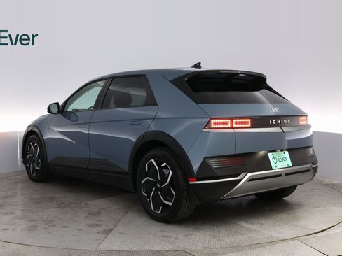 Used 2024 Hyundai Ioniq 5 SEL image 14