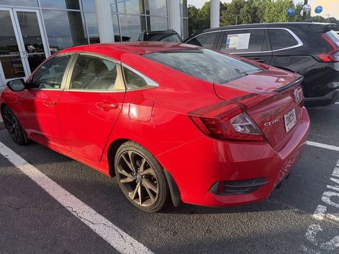Used 2019 Honda Civic Sport image 6