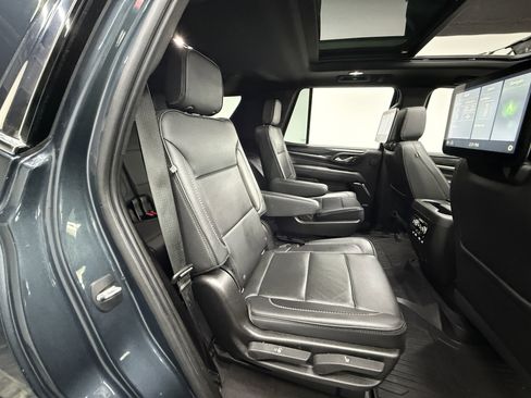 Used 2021 GMC Yukon Denali w/ Denali Ultimate Package image 27