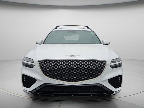 Used 2023 Genesis GV70 2.5T w/ Sport Prestige Package AWD/4WD image 4