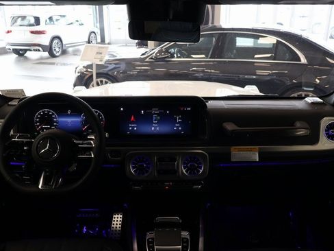 New 2026 Mercedes-Benz G 63 AMG 4MATIC image 4