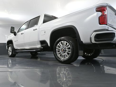 Used 2021 Chevrolet Silverado 2500 High Country AWD/4WD image 59
