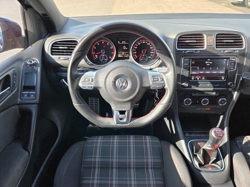 Used 2012 Volkswagen GTI 2-Door FWD image 12