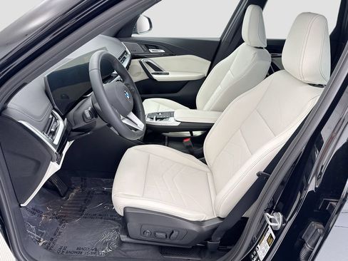New 2026 BMW X1 xDrive28i w/ Technology Package AWD/4WD image 18