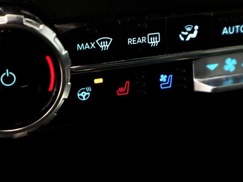 Certified 2024 Ford F150 Platinum w/ Equipment Group 702A High image 5