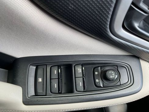 Used 2020 Subaru Forester w/ Alloy Wheel Package image 21