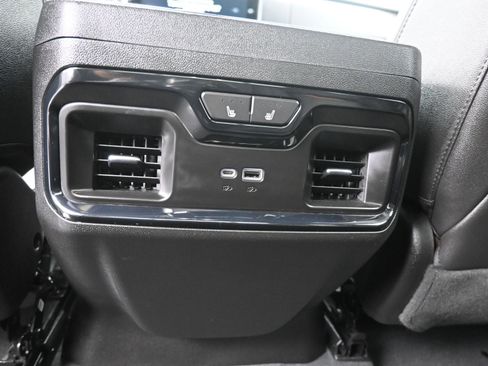 Used 2022 GMC Sierra 1500 AT4 w/ AT4 Preferred Package image 29