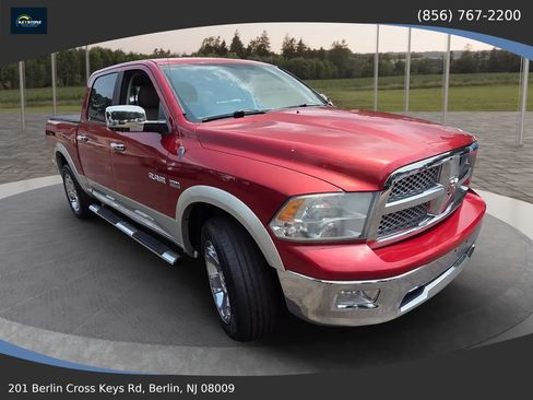 Used 2009 Dodge Ram 1500 Truck Laramie AWD/4WD image 3