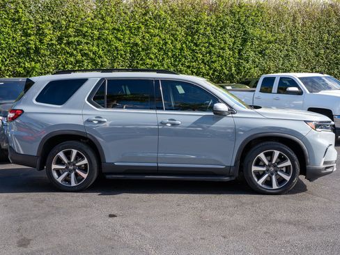 Certified 2023 Honda Pilot Elite image 4