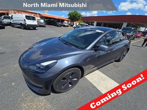 Used 2022 Tesla Model 3 Long Range AWD/4WD image 1