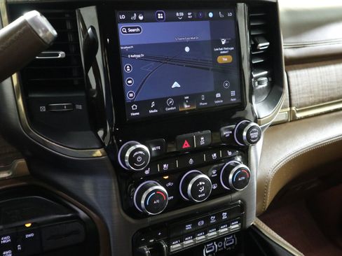 Used 2022 RAM 2500 Limited image 23