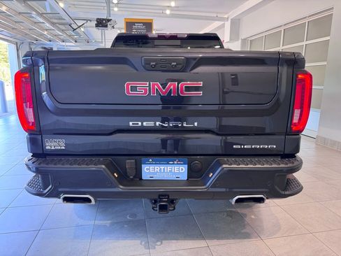 Certified 2022 GMC Sierra 1500 Denali image 6