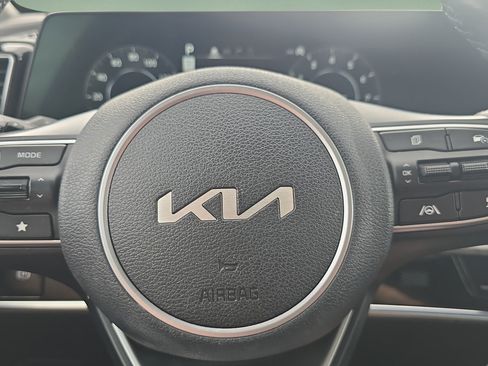Used 2023 Kia Sportage X-Pro AWD/4WD image 12