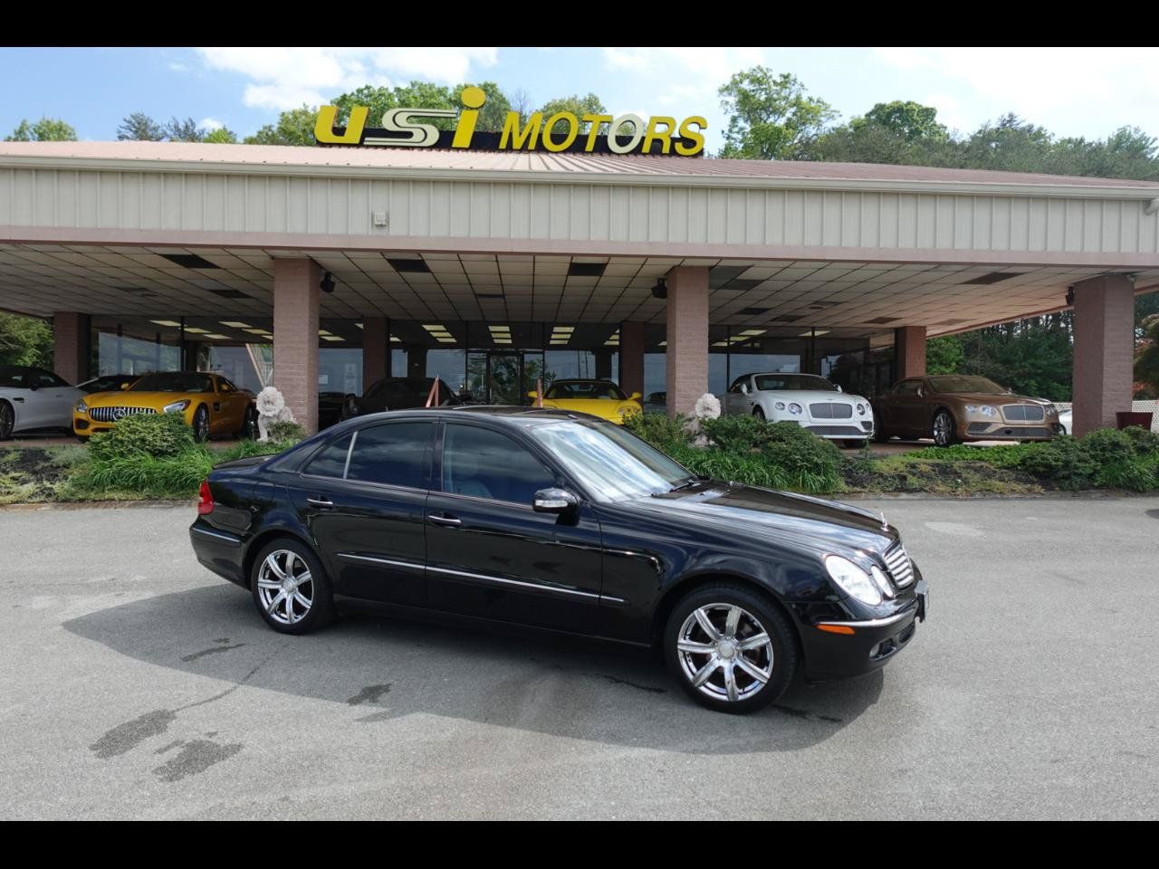Used 2005 Mercedes-Benz E 320 Sedan image 1
