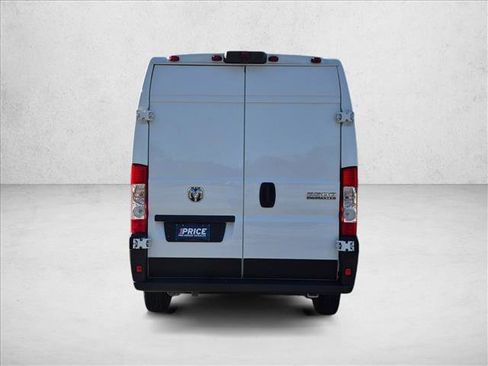 Used 2023 RAM ProMaster 2500 FWD image 6