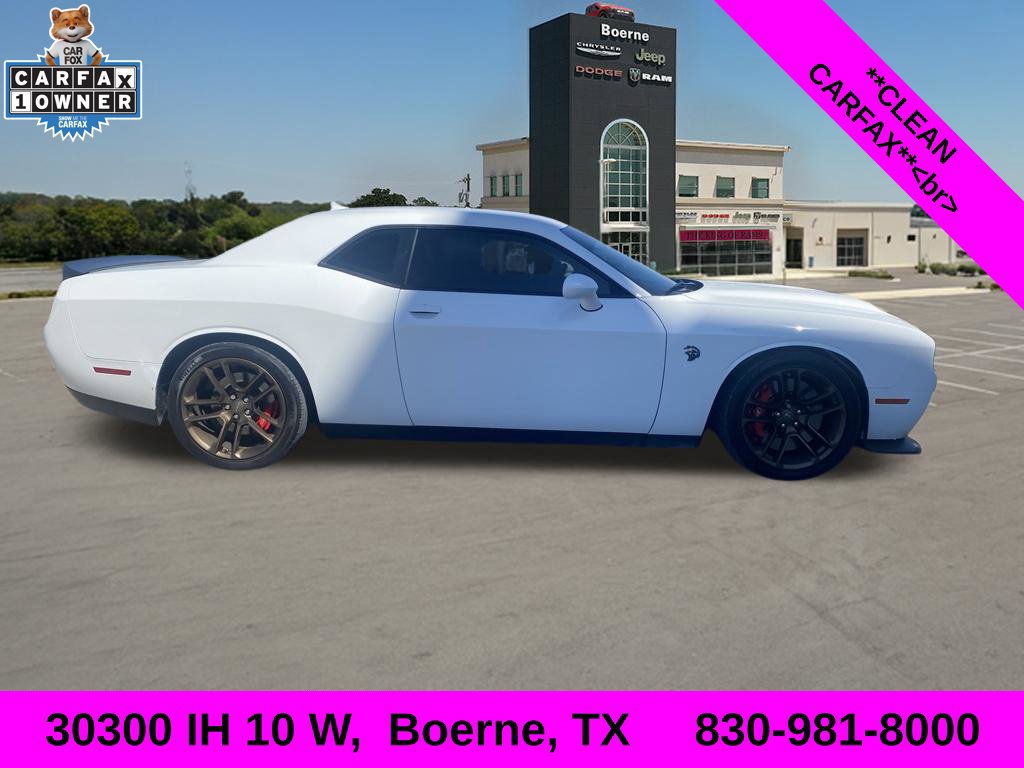 Used 2023 Dodge Challenger SRT Hellcat RWD image 2