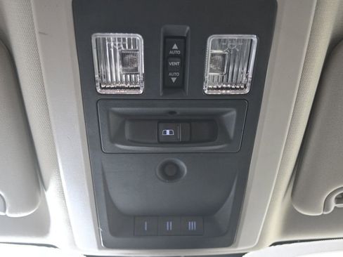 Used 2016 RAM 2500 Laramie image 36