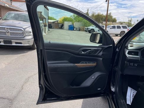 Used 2019 GMC Acadia SLE w/ Driver Alert Package I FWD image 26