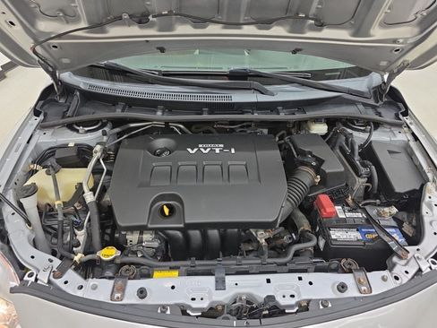 Used 2010 Toyota Corolla LE w/ All Weather Guard Pkg FWD image 27