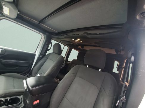 Used 2020 Jeep Wrangler Unlimited Sport S AWD/4WD image 17