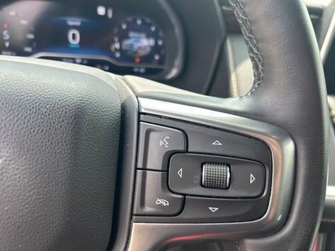 Used 2024 Chevrolet Tahoe Premier AWD/4WD image 11