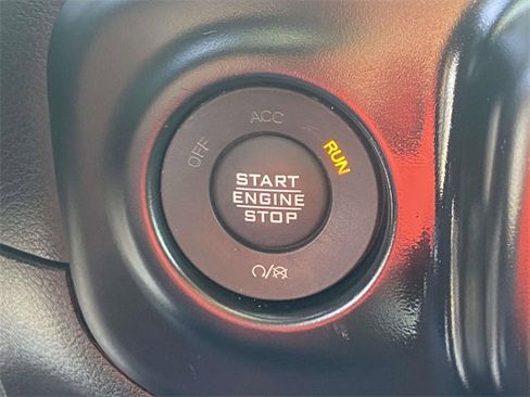 Used 2021 Jeep Wrangler Unlimited Sport image 30