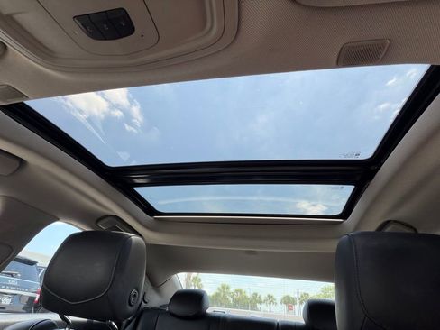 Used 2018 Cadillac CTS Luxury RWD image 24