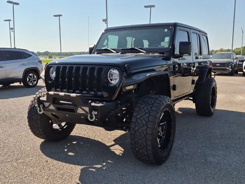 Used 2023 Jeep Wrangler Unlimited Sport AWD/4WD image 7