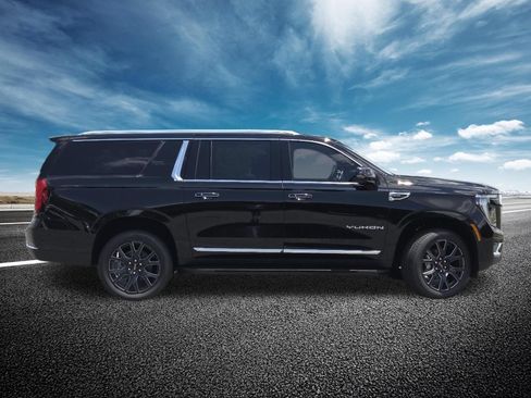 New 2026 GMC Yukon XL Elevation w/ Elevation Premium Package AWD/4WD image 24