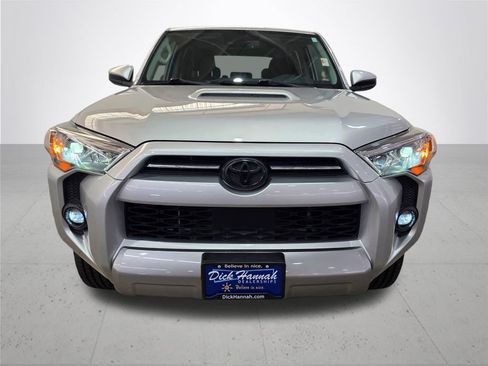 Used 2022 Toyota 4Runner TRD Off-Road AWD/4WD image 4