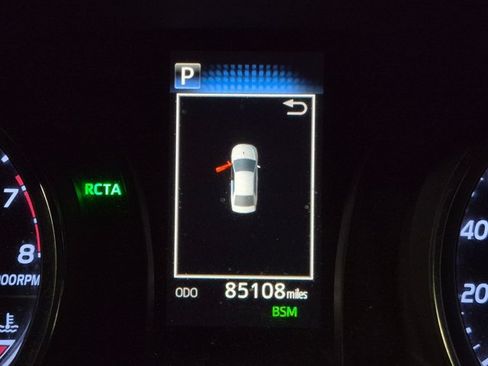 Used 2018 Toyota Camry LE w/ Audio Package FWD image 14