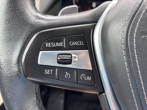 Used 2023 BMW X5 xDrive40i w/ Premium Package AWD/4WD image 33