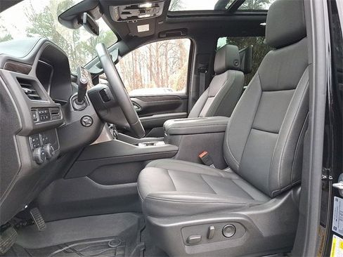 Certified 2024 Chevrolet Tahoe Z71 w/ Luxury Package image 13