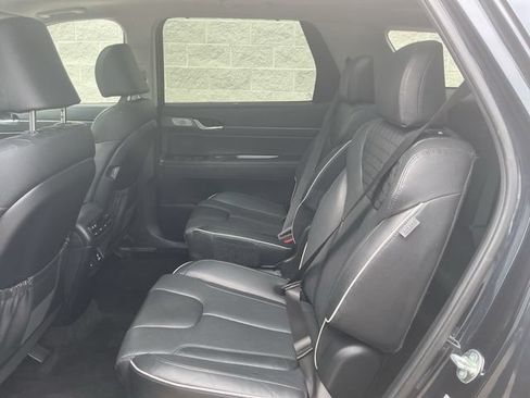 Certified 2024 Hyundai Palisade Limited FWD image 27
