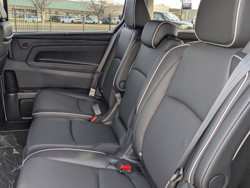 New 2026 Honda Odyssey Elite image 18