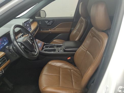 Used 2021 Lincoln Aviator Reserve w/ Equipment Group 201A RWD image 17