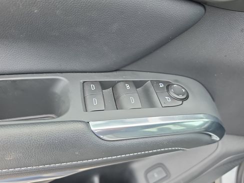 Certified 2026 Chevrolet Traverse LT FWD image 19