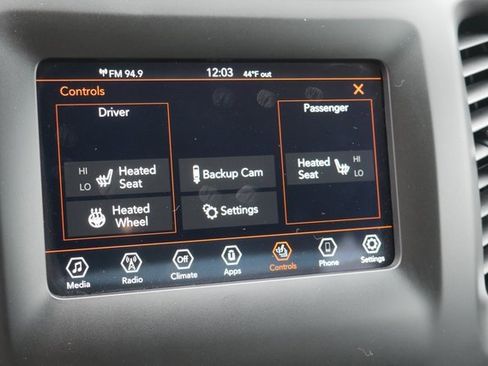 Used 2019 Jeep Cherokee Latitude Plus w/ Cold Weather Group image 4