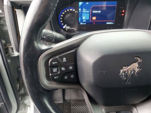 Used 2021 Ford Bronco Badlands image 15