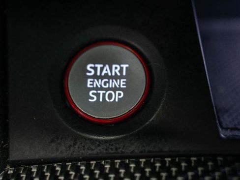 Used 2018 Audi SQ5 Premium Plus image 21