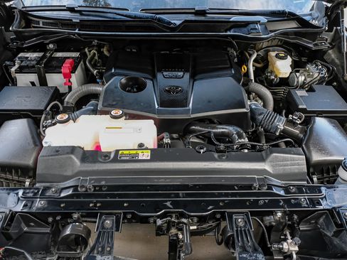 Used 2022 Toyota Tundra SR5 image 47