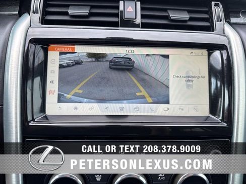 Used 2019 Land Rover Discovery HSE Luxury image 16