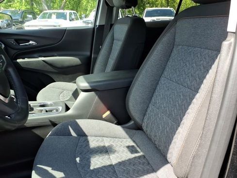 Used 2023 Chevrolet Equinox LT FWD image 19