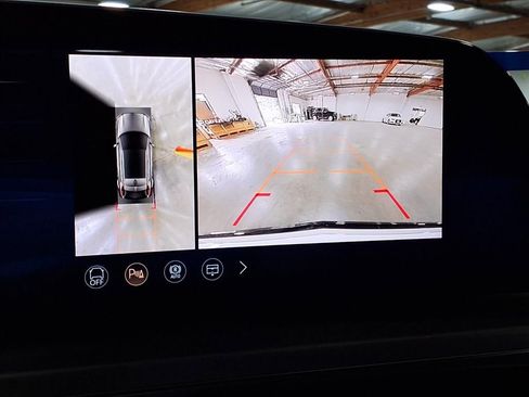 New 2026 Cadillac Lyriq Sport image 16