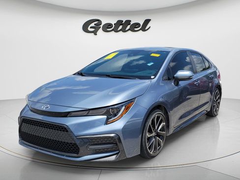 Used 2022 Toyota Corolla SE w/ SE Premium Package FWD image 3
