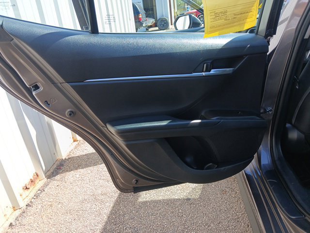 Used 2024 Toyota Camry SE w/ Blackout Package (TMS) FWD image 16