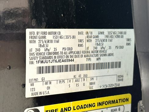 Used 2018 Ford Expedition XLT w/ Equipment Group 202A AWD/4WD image 31